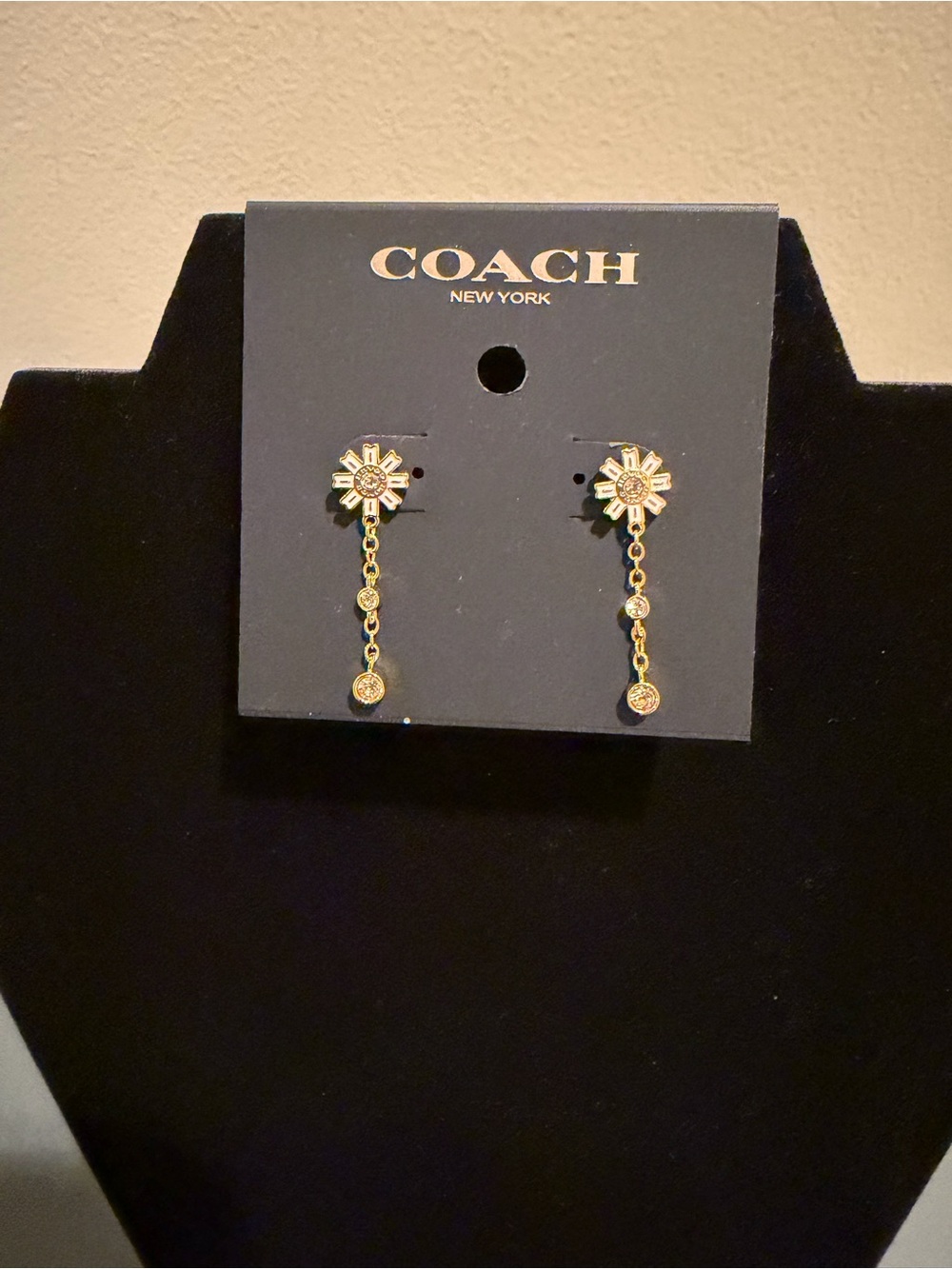 COACH Gold Daisy Chain Drop Earrings - Gold